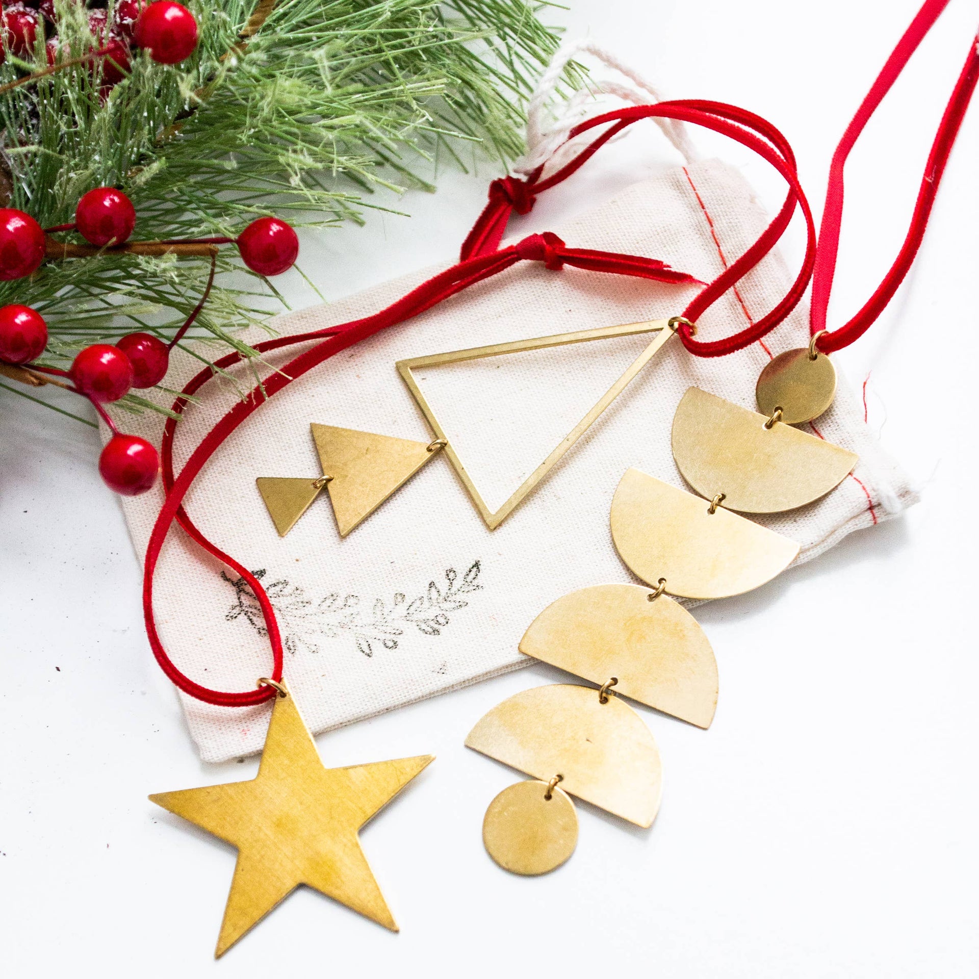 Christmas Brass Ornaments: Modern Boho