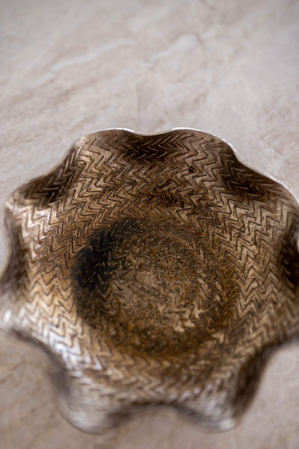 Aluminium Textured Decorative Tray - Luxe B Co
