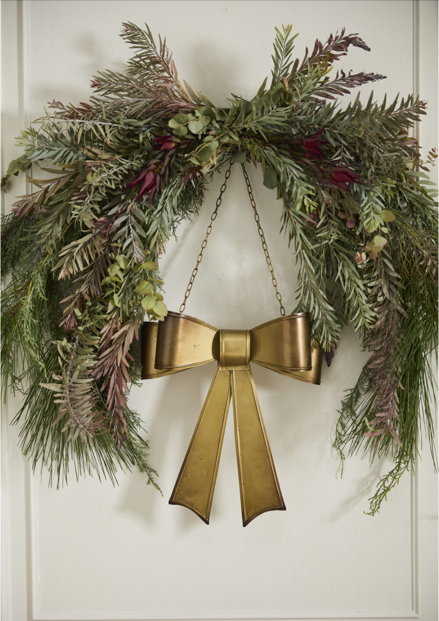 Bow Wreath- Brass