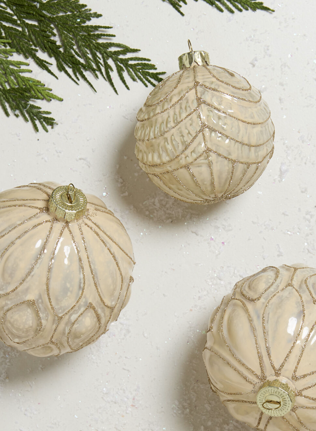 Antoinette Ornament 3.5" Large